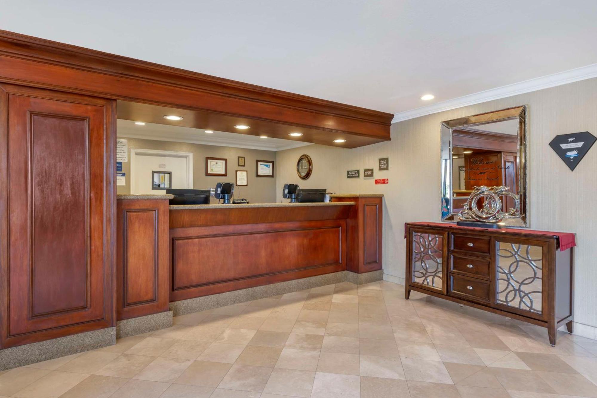Best Western Plus Marina Shores Hotel Dana Point Exterior foto
